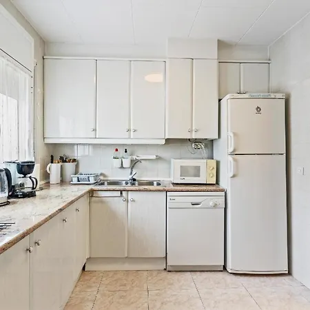 Apartment Fuer 8 Personen Ca 105 Qm In Empuriabrava, Costa Brava Golf De Roses *